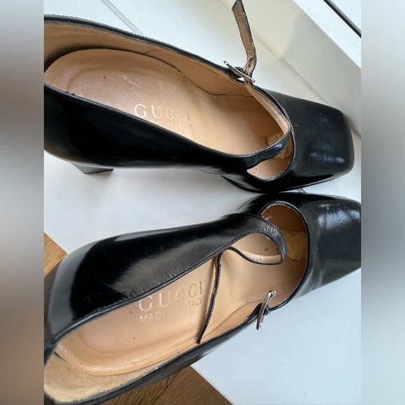 Gucci black leather Mary Jane pumps - Picture 2 of 4